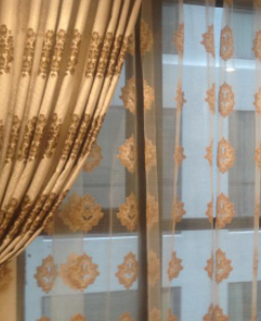Mành cửa rèm vải nhung lụa tại Hải Dương